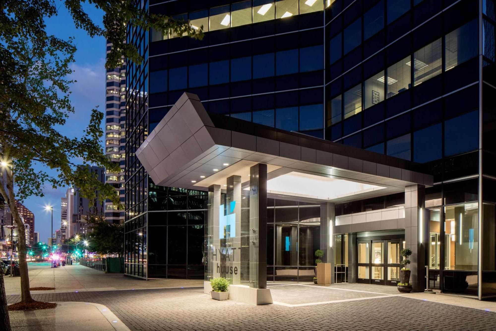 Отель Hyatt House New Orleans Downtown Экстерьер фото